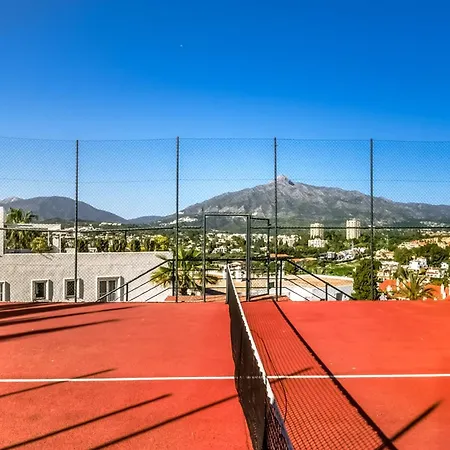 Апартаменти Sea-view 2br - Walk To Puerto Banus - Aloha Golf *