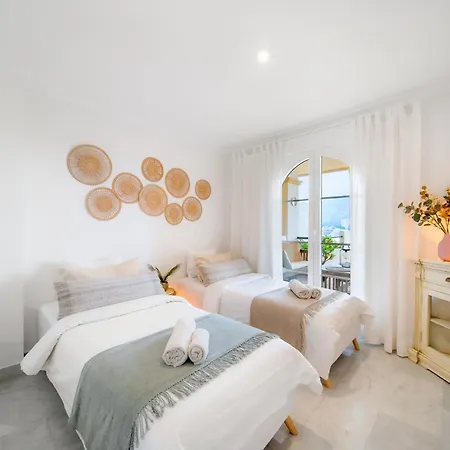 Sea-view 2br - Walk To Puerto Banus - Aloha Golf