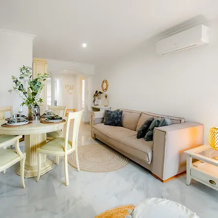 Sea-view 2br - Walk To Puerto Banus - Aloha Golf Апартаменти *